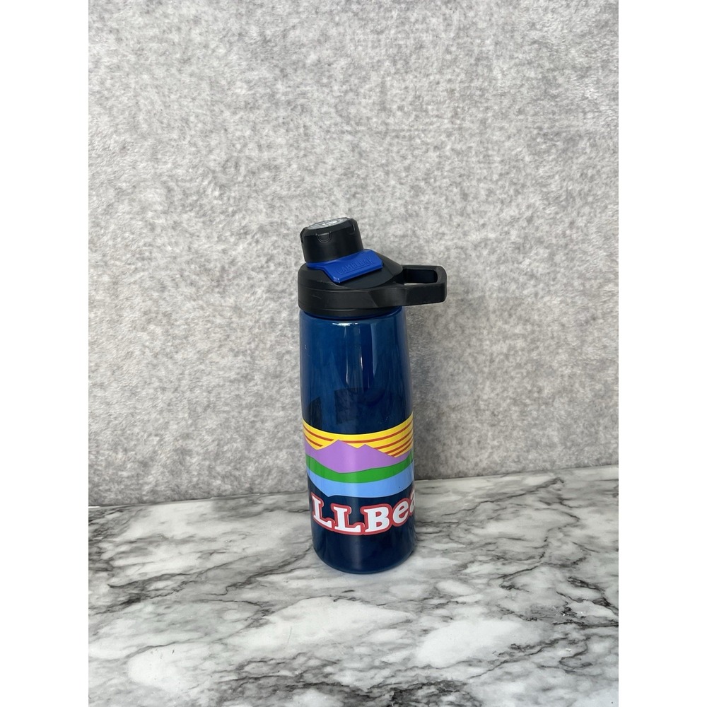 LL. BEAN Collaboration CamelBak Chute Magnetic Cap water bottle